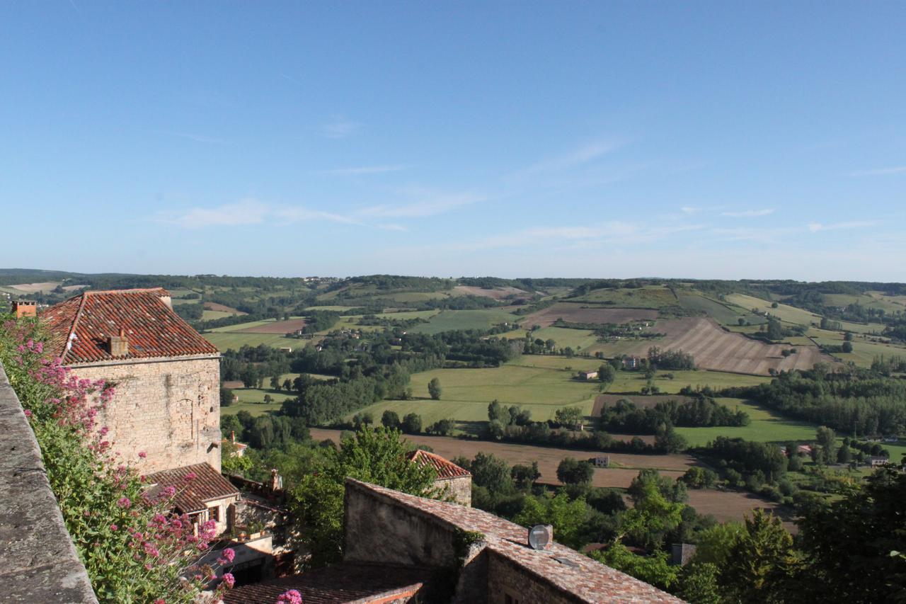 D'Ici Et D'Ailleurs Bed and Breakfast Cordes-sur-Ciel Camera foto