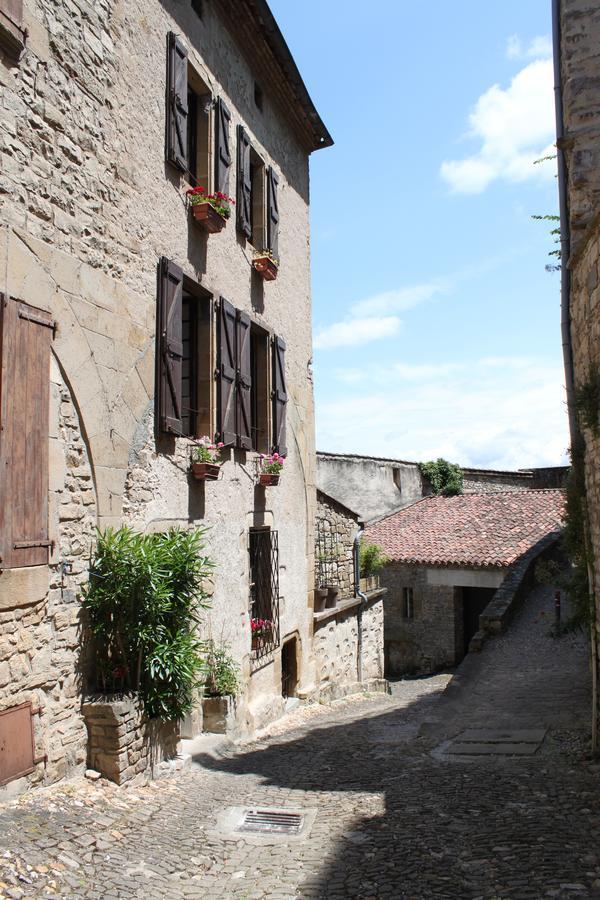 D'Ici Et D'Ailleurs Bed and Breakfast Cordes-sur-Ciel Esterno foto