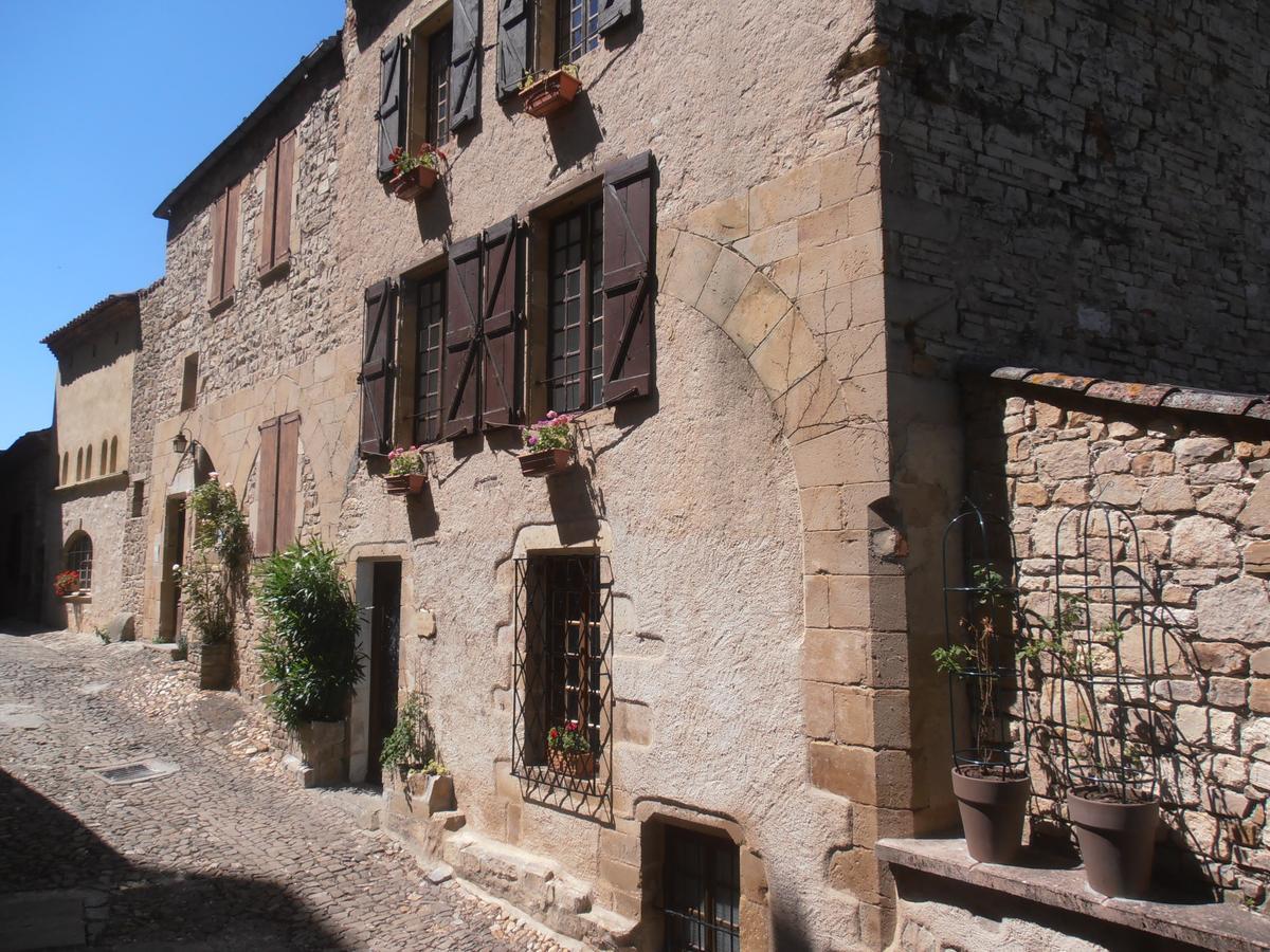 D'Ici Et D'Ailleurs Bed and Breakfast Cordes-sur-Ciel Esterno foto