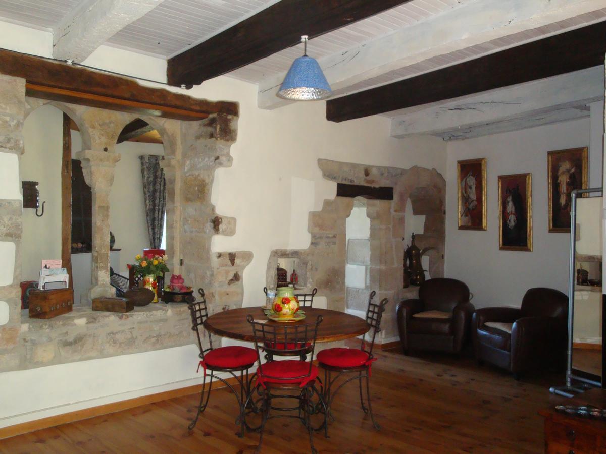 D'Ici Et D'Ailleurs Bed and Breakfast Cordes-sur-Ciel Esterno foto